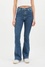 Load image into Gallery viewer, DR DENIM | Moxy Flare Jeans | Cape Mid Plain - LONDØNWORKS