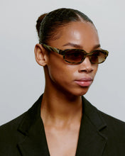 Load image into Gallery viewer, A. KJÆRBEDE | Will | Striped Horn - LONDØNWORKS