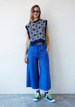 Load image into Gallery viewer, DR BLOOM | Gusto Vest | Blue - LONDØNWORKS