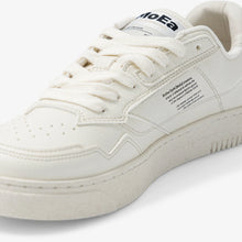 Load image into Gallery viewer, MoEa | GEN9 Corn Grained Vegan Sneakers | Pure White - LONDØNWORKS