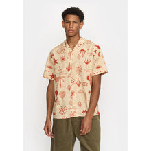 Load image into Gallery viewer, REVOLUTION | 3169 Cuban Shirt | Red - LONDØNWORKS
