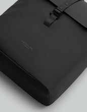 Load image into Gallery viewer, GASTON LUGA | Däsh Bucket Backpack  | Black - LONDØNWORKS