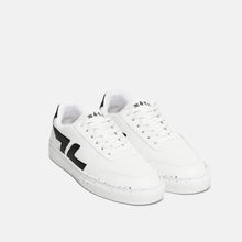 Load image into Gallery viewer, ZETA | Alpha Vegan Trainers | Black - LONDØNWORKS