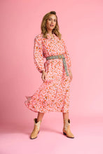 Load image into Gallery viewer, POM AMSTERDAM | Stella Heart to Heart Dress | Pink - LONDØNWORKS