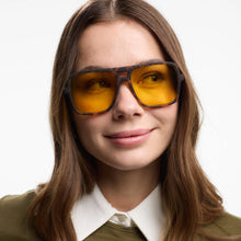 Load image into Gallery viewer, BARNER | Jake | Sunglasses | Tortoise