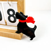 Load image into Gallery viewer, MILDSTYLES | Scarf Dog Hair Clip | Black - LONDØNWORKS