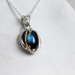 BANYAN JEWELLERY | Handmade Sterling Silver Pendant | Labradorite - LONDØNWORKS