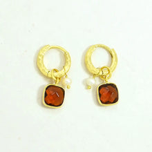 Load image into Gallery viewer, NOYRE BERLIN | Elpis Huggie Earrings | Hessonite and Pearl