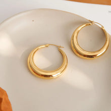 Load image into Gallery viewer, FLANERIE ACCESSORIES | Galene Hoops | Gold Plated