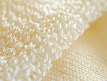 Load image into Gallery viewer, NISHIGUCHI KUTSUSHITA | Silk Cotton Lounge Socks | Beer Amber