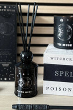 Load image into Gallery viewer, NORTH MUSE | Cosmic Dreamer Diffuser | Patchouli &amp; Amber - LONDØNWORKS