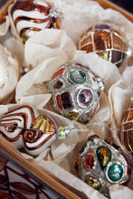 Load image into Gallery viewer, HKLIVING | Christmas Ornament Jewels | Round