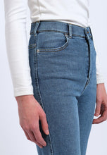 Load image into Gallery viewer, DR DENIM | Moxy Straight Jeans | Cape Sky Worn Hem