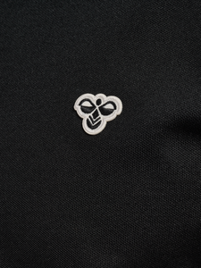 HUMMEL | hmlARCHIVE Regular Poly Zip Jacket | Black - LONDØNWORKS
