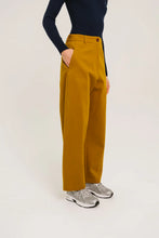 Load image into Gallery viewer, SACRECOEUR |Pierre Pants | Curcuma