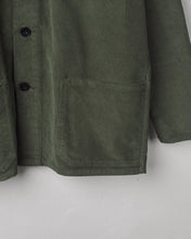 Load image into Gallery viewer, USKEES | 3001 Buttoned Cord Overshirt | Vine Green - LONDØNWORKS