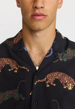 Load image into Gallery viewer, REVOLUTION | 3245 Short Sleeve Cuban Shirt | Black