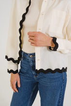 Load image into Gallery viewer, SACRECOEUR | Andree Shirt | Ecru - LONDØNWORKS