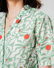 Load image into Gallery viewer, BRAVA FABRICS | Ola de Calor Aloha Shirt | Light Green
