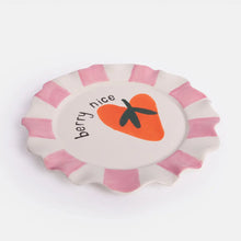 Load image into Gallery viewer, CAROLINE GARDNER | Berry Nice Heart Plate - LONDØNWORKS