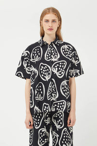 COMPANIA FANTASTICA | Strawberry Print Shirt | Black & White - LONDØNWORKS