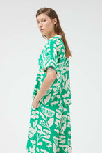Load image into Gallery viewer, COMPANIA FANTASTICA | Riley Shirt | Apple Green - LONDØNWORKS