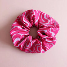 Load image into Gallery viewer, CUSTARD CLOTH | Oversized Scrunchie | Swirl