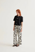 Load image into Gallery viewer, COMPANIA FANTASTICA | Heart Buttons Top | Black