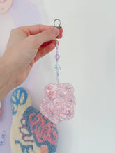 Load image into Gallery viewer, SEBASTIAN SOCHAN | Beaded Bag Charm Keychain | Marble Pink - LONDØNWORKS