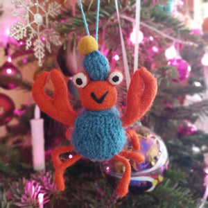 FELT SO GOOD | Handmade Wool Decoration | Sammy Snow Crab - LONDØNWORKS