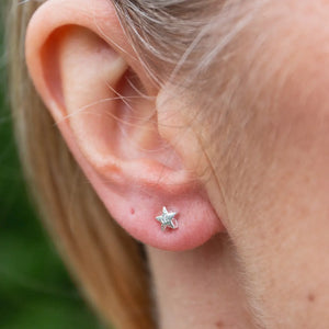 LUCY KEMP | Mini Star Studs | Sterling Silver - LONDØNWORKS