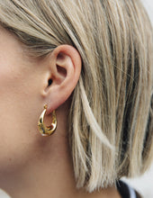 Load image into Gallery viewer, NORDIC MUSE | Bold Crescent Hoop Earrings | Gold - LONDØNWORKS