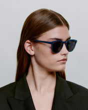 Load image into Gallery viewer, A. KJÆRBEDE | Bate | Blue Steel - LONDØNWORKS