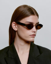 Load image into Gallery viewer, A. KJÆRBEDE | Bella | Gold Demi Tortoise - LONDØNWORKS