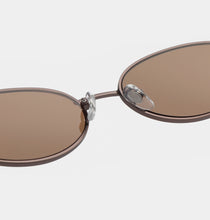 Load image into Gallery viewer, A. KJÆRBEDE | Bella | Matte Brown Cookie Dough - LONDØNWORKS