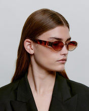 Load image into Gallery viewer, A. KJÆRBEDE | Bella | Rosegold Havana - LONDØNWORKS