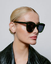 Load image into Gallery viewer, A. KJÆRBEDE | Billy | Dark Green Transparent