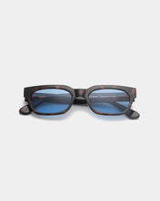Load image into Gallery viewer, A. KJÆRBEDE | Bror | Demi Tortoise (Blue Lens) - LONDØNWORKS