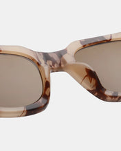 Load image into Gallery viewer, A. KJÆRBEDE | Nancy | Hornet