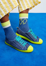 Load image into Gallery viewer, DR BLOOM | Fish Socks | Blue