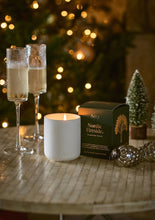 Load image into Gallery viewer, AERY | Nordic Fireside Scented Candle | White Clay - LONDØNWORKS