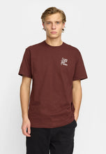 Load image into Gallery viewer, REVOLUTION | 1428 MUM Application T-Shirt | Burgundy