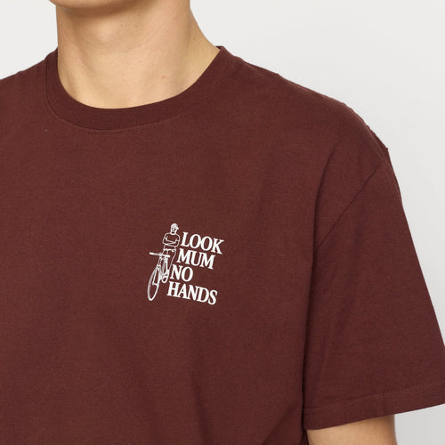 REVOLUTION | 1428 MUM Application T-Shirt | Burgundy