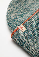 Load image into Gallery viewer, REVOLUTION | 9327 Big Fold Up Beanie | Green
