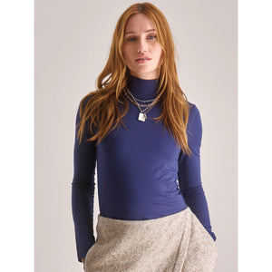 KOMODO | Skinilla Modal Top | Navy