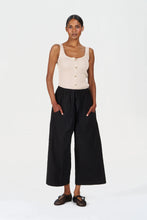 Load image into Gallery viewer, KOMODO | Cove Vest | Sand
