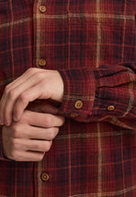 Load image into Gallery viewer, REVOLUTION | 3284 Casual Shirt | Red