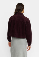 Load image into Gallery viewer, SELFHOOD | 33100 Cropped Shirt | Burgundy