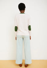Load image into Gallery viewer, DR BLOOM | Chick T-Shirt LS | Green &amp; Pink