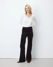Load image into Gallery viewer, GRACE &amp; MILA | Alban Straight Corduroy Pant | Aubergine